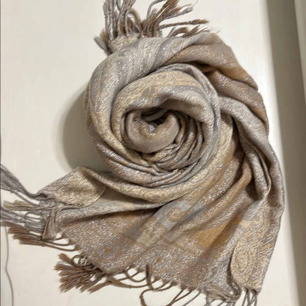 Elegant sparkly Paisley Scarf with Fringe